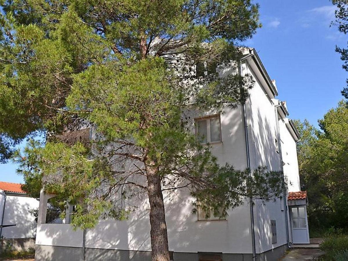 Apartments Bruno Tribalj Eksteriør billede